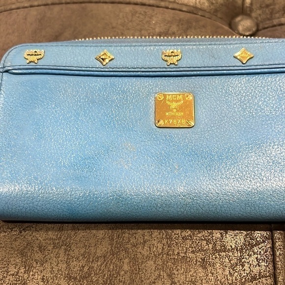 MCM Wallet K7878💙🩵💛 - Picture 2 of 11